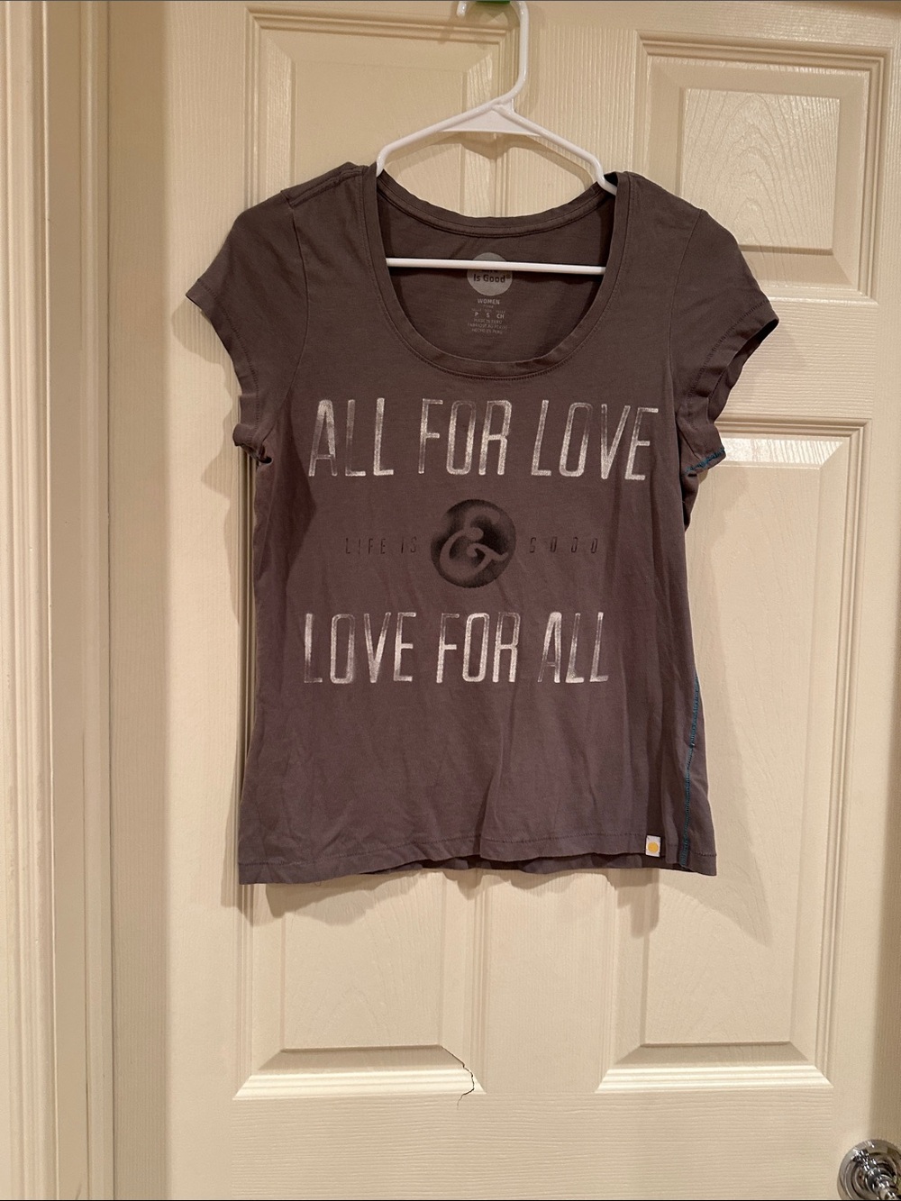 Life Is Good Gray Scoop Neck Graphic Tee